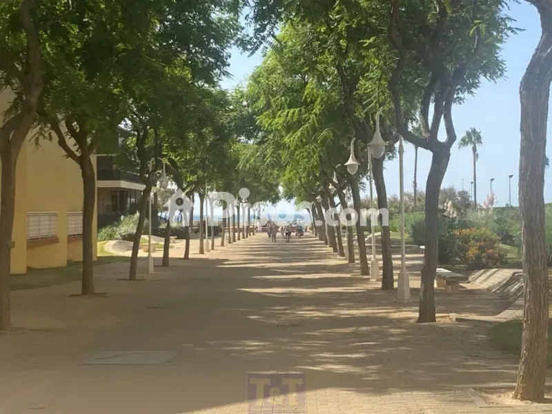 Fully Furnished Apartment with Beachfront in Islantilla