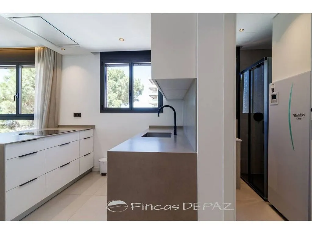 Cucina - Apartment with Sea View on Passeig Marítim