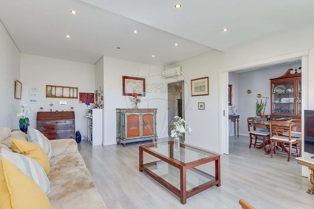 Elutuba - Luxury Flat in Charneca de Caparica