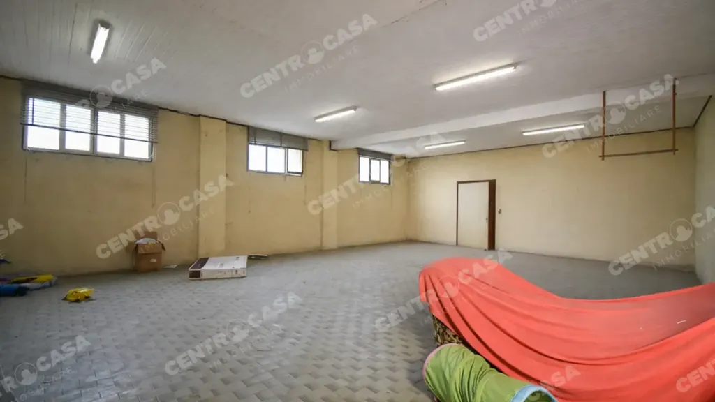 Garage - Independent House with Large Storage in Legnago