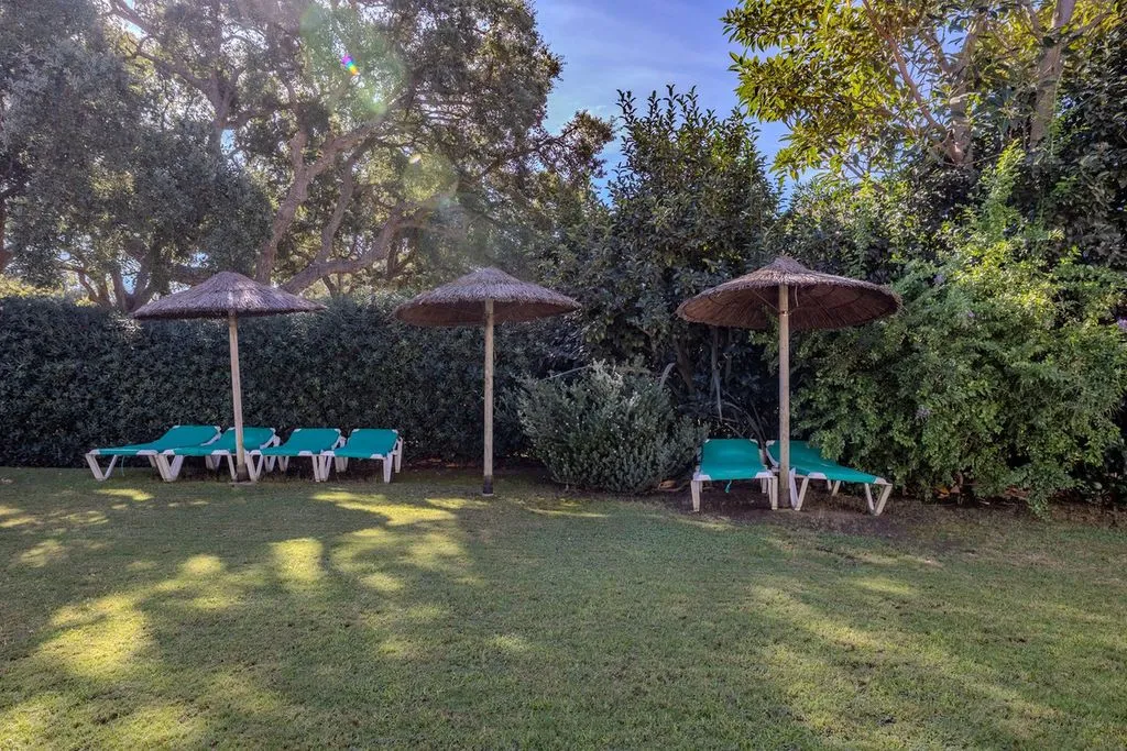Jardin - Detached House with Golf View in Sotogrande