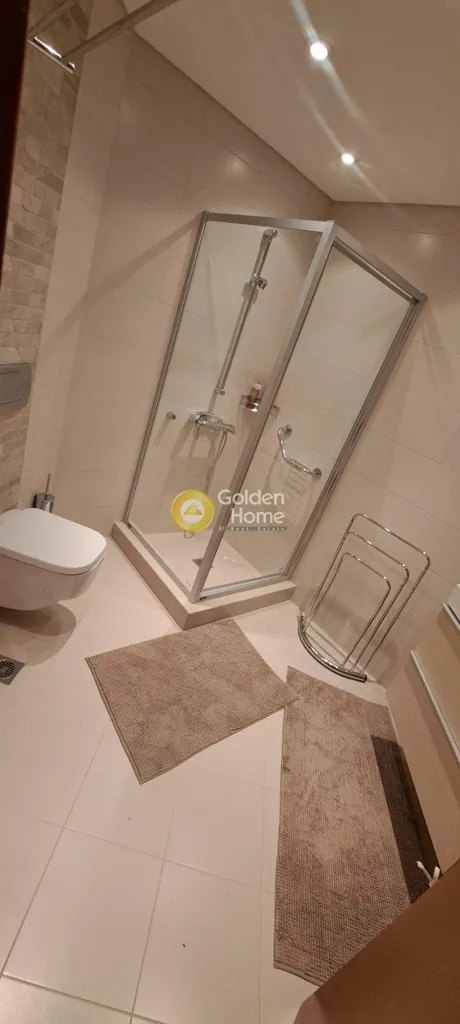 4-room house in GR