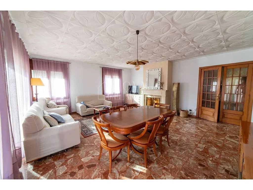 Salle à manger - Chalet with Terrace and Garage in Tona