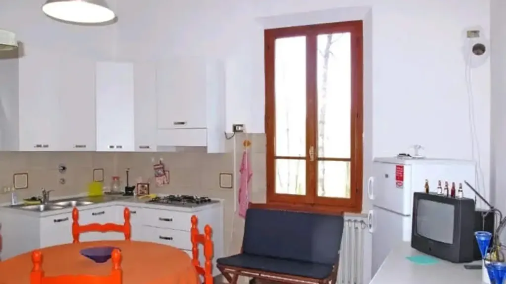 Sala da pranzo - Panoramic Studio with Balcony in Fucecchio
