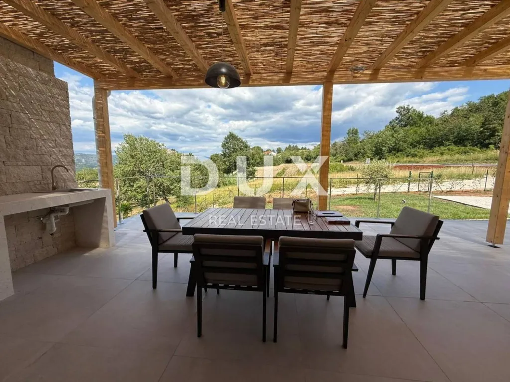 Terrasse - Contemporary Villa with Pool in Motovun