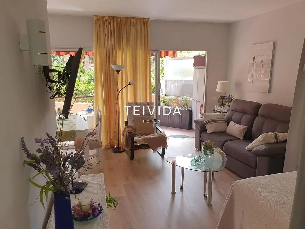 Elutuba - Furnished Flat with Terrace in Botanical District