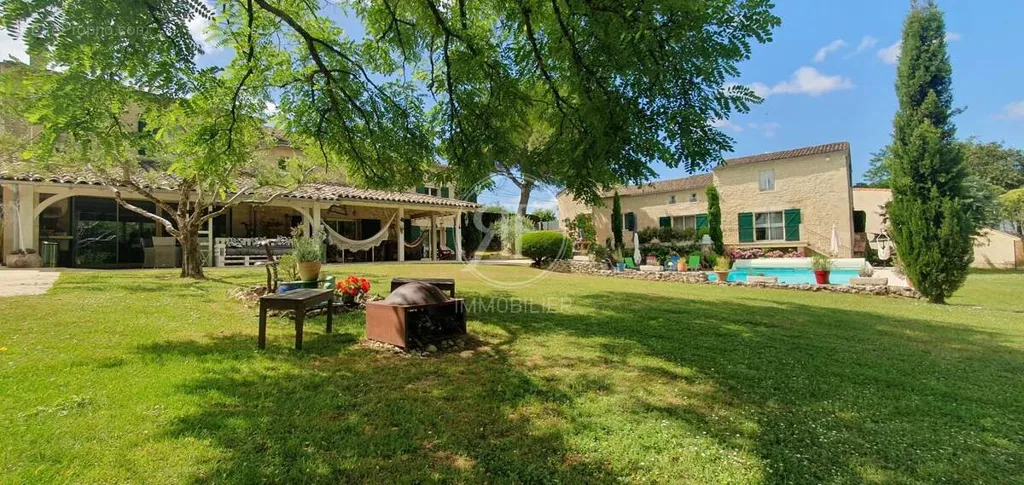 Giardino - Luxury House with Pool in Puisseguin