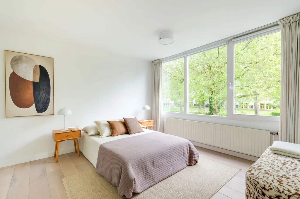 Magamistoad - Villa with Polder View in Bergen