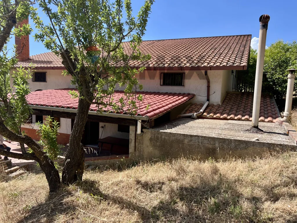Välivaade - Villa with Olive Grove in Alimena