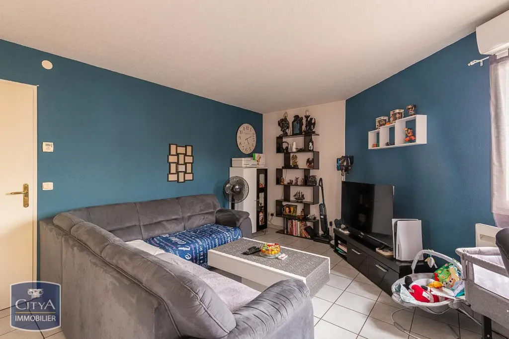 Elutuba - Modern Apartment with Balcony in Louvroil