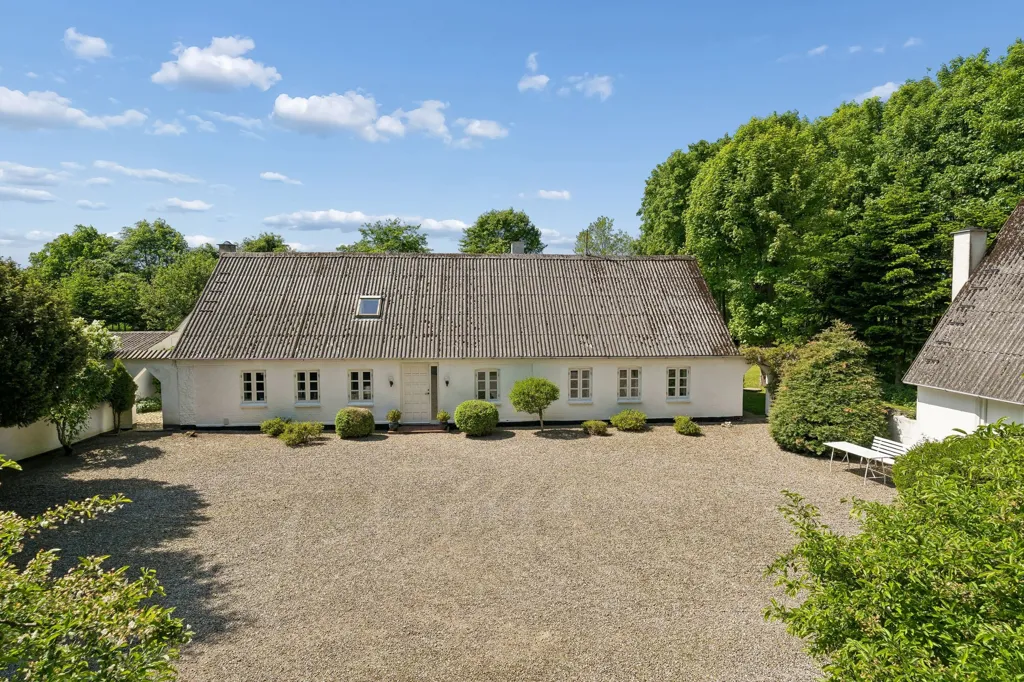 Vista aerea - Historic Villa with Large Garden in Bredsten