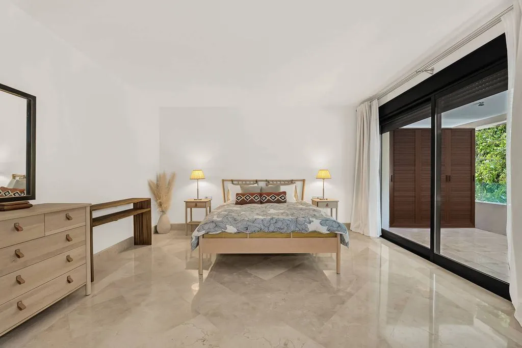 Magamistoad - Luxury Flat with Pool Views in Marbella East