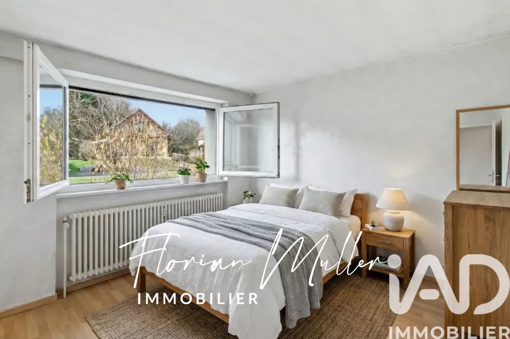 Bedrooms - Single-Level House with Terrace in Bethoncourt