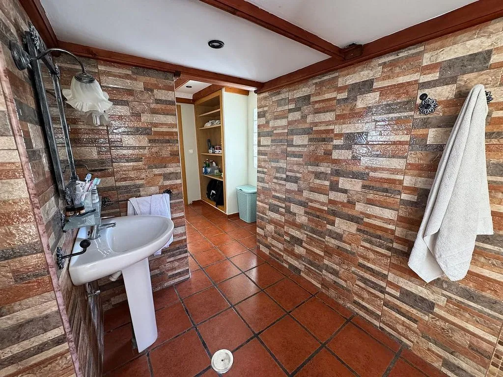 Salles de bain - Reformed Chalet with Pool in Los Girasoles