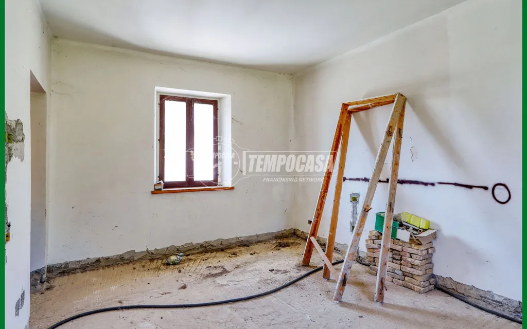 Pièces - Rustic House with Panoramic Views in Arcisate