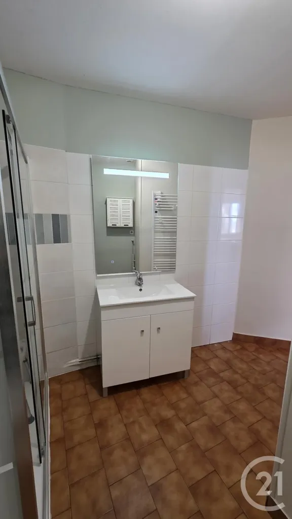 Salles de bain - Appartement 2 Pièces avec Jardin à Yport