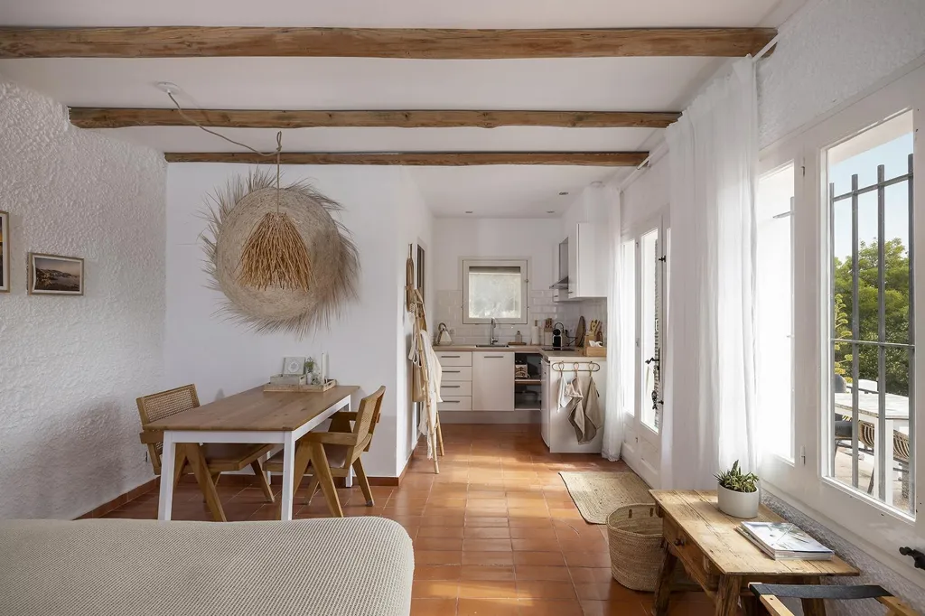 Salle à manger - Renovated Villa with Sea View in Vall-Llobrega