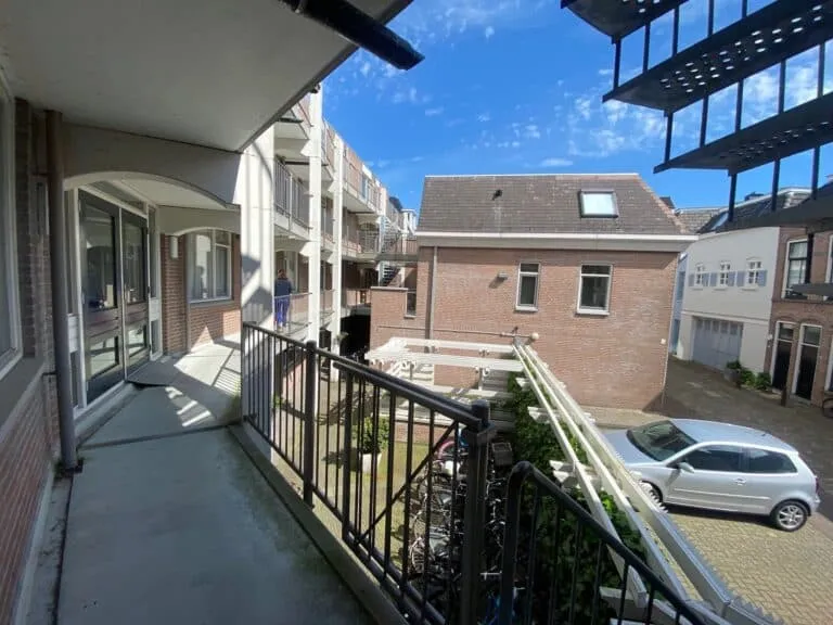 Balcony - Apartment with Balcony in Leeuwarden Centre