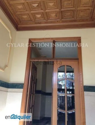Hallway - Apartment with Lift in Salamanca Centre