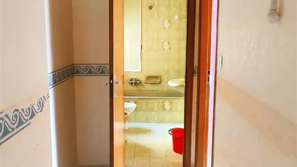 5-room apartment in IT