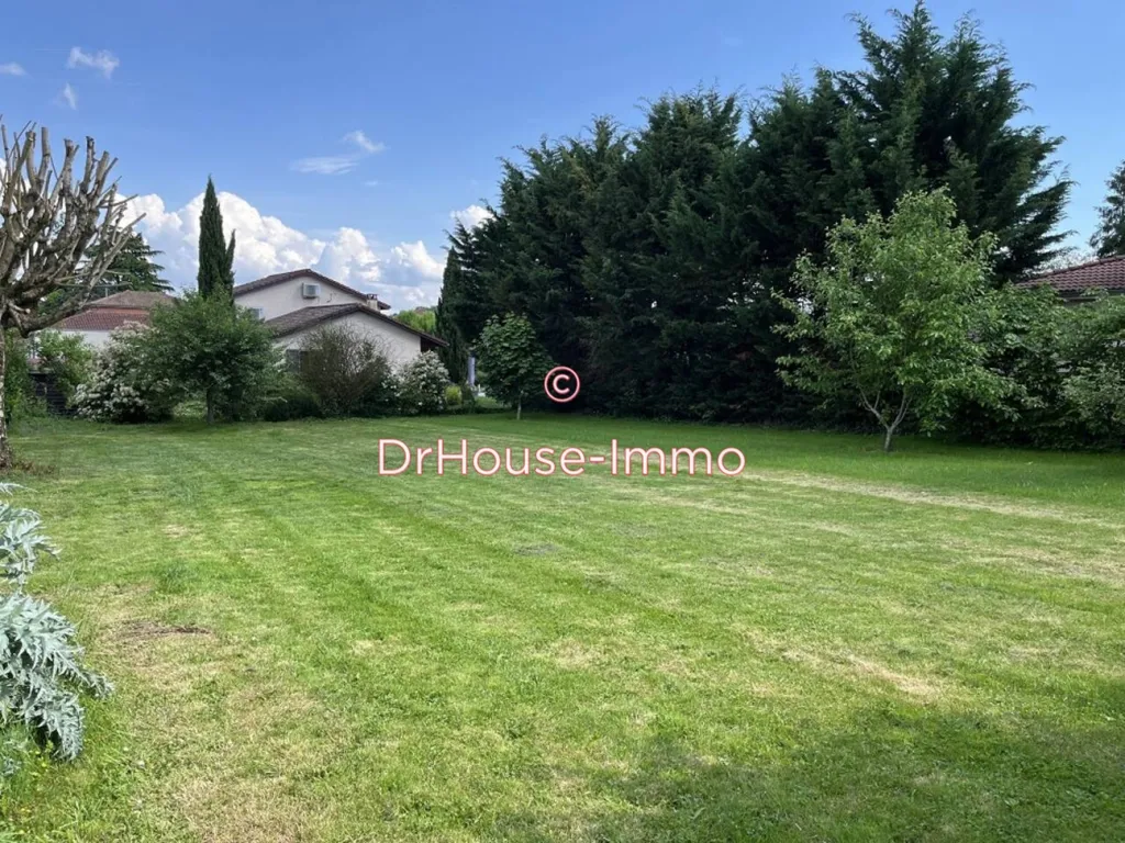 Garden - Buildable Plot with Villa Potential in Meximieux