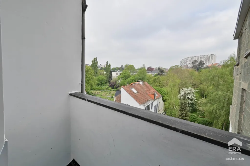 Balcon - Appartement 2 Chambres avec Terrasse à Uccle