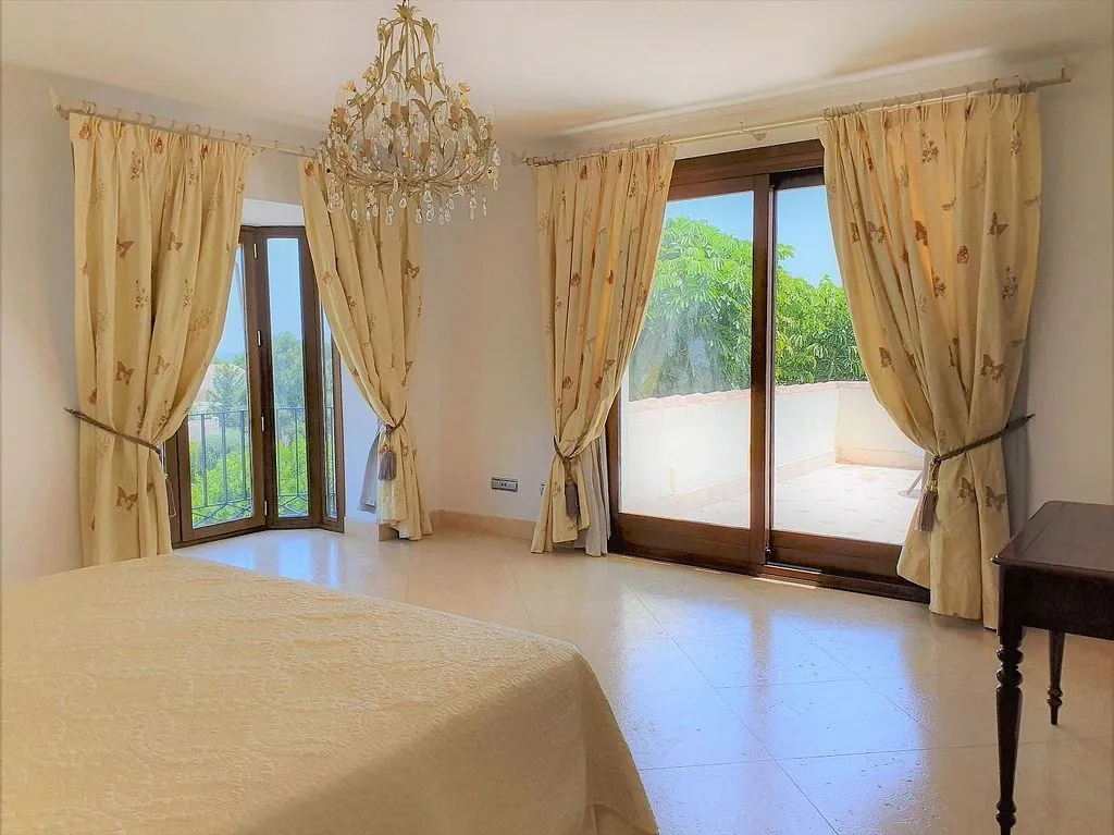 Chambres - Classical Villa with Pool in Marbella's Milla de Oro