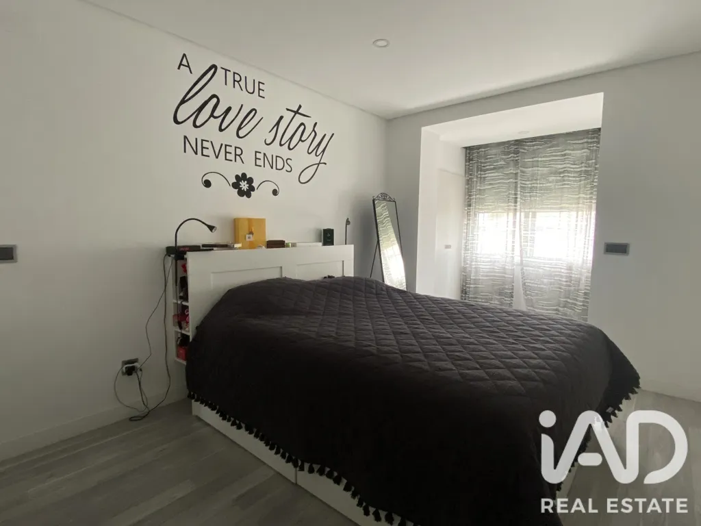 Camere da letto - Renovated Apartment with Balcony in Setúbal