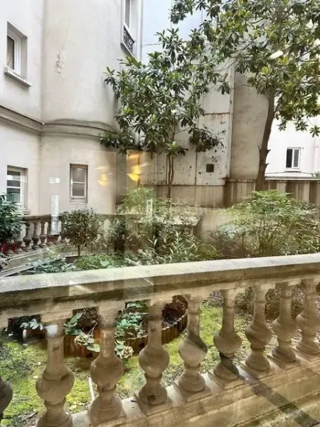 Jardin - Appartement de Charme avec Ascenseur sur Boulevard Malesherbes