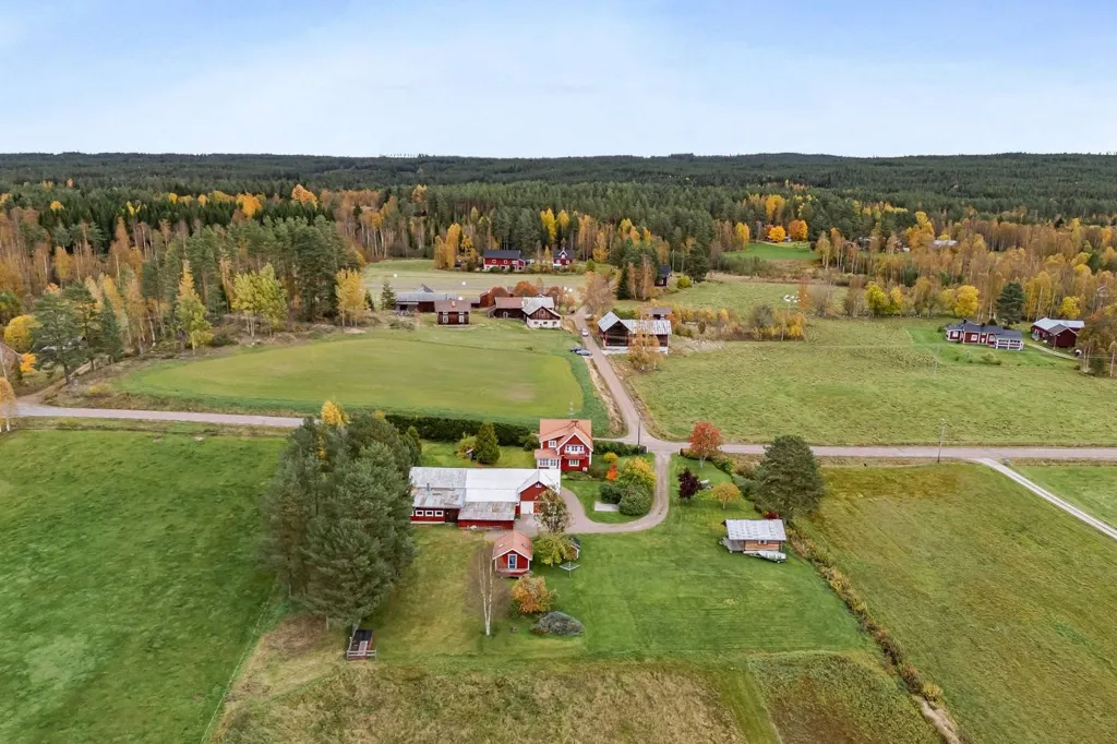 5-toaline maja asukohas Rättviks kommun
