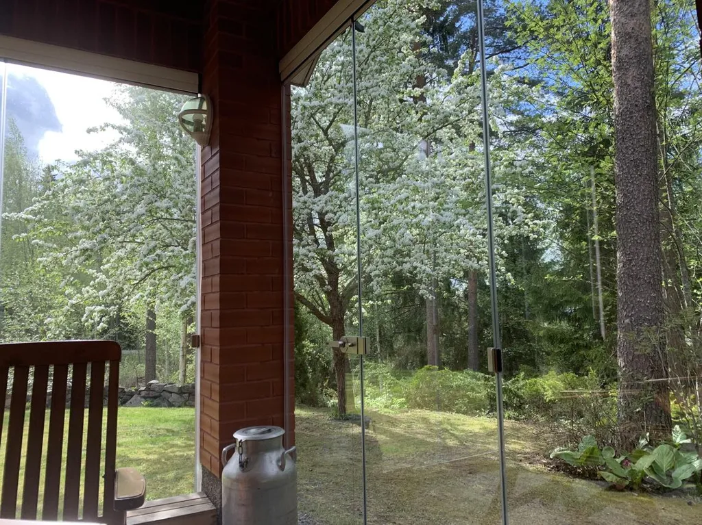 Terrass - Architectural Brick House with Sauna in Näsijärvi