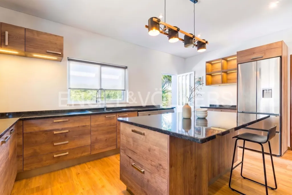 Cucina - Sustainable Luxury Villa with Private Pool in Loulé