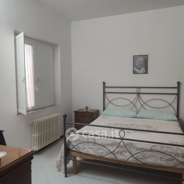 Chambres - Three-Bedroom Apartment with Private Courtyard in Bari