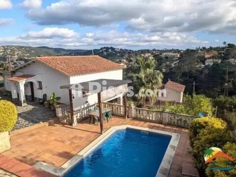 Piscina - Chalet with Pool and Mountain Views in Lloret Blau