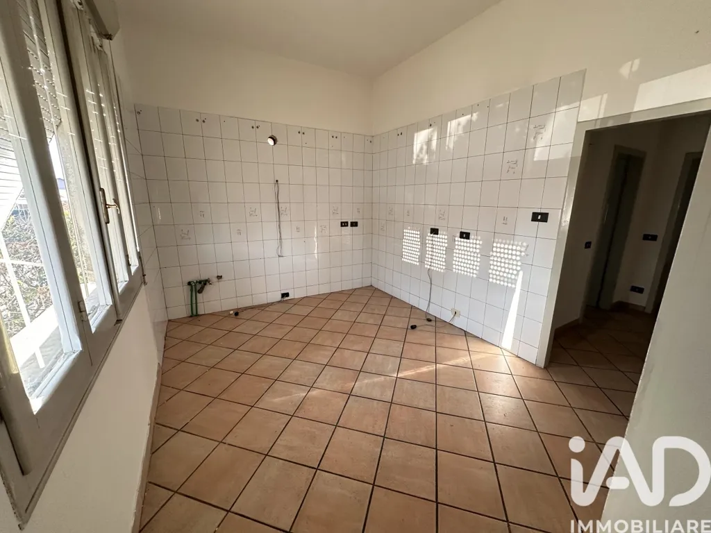Pièces - Rustic Villa with Garden in Finale Emilia