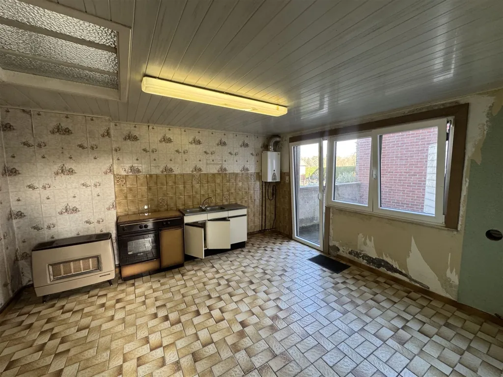 Cuisine - Maison à Rénover avec Cour à Péruwelz