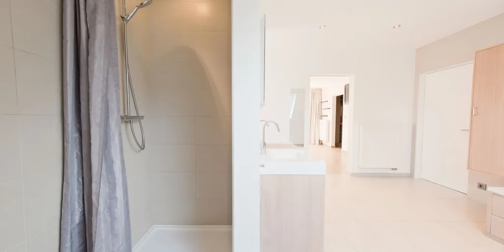 Salles de bain - Villa moderne avec terrasse à Sterrebeek