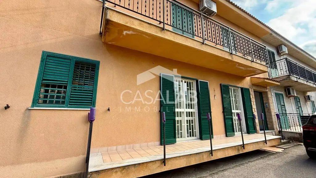 Välivaade - Apartment with Balcony in Palermo