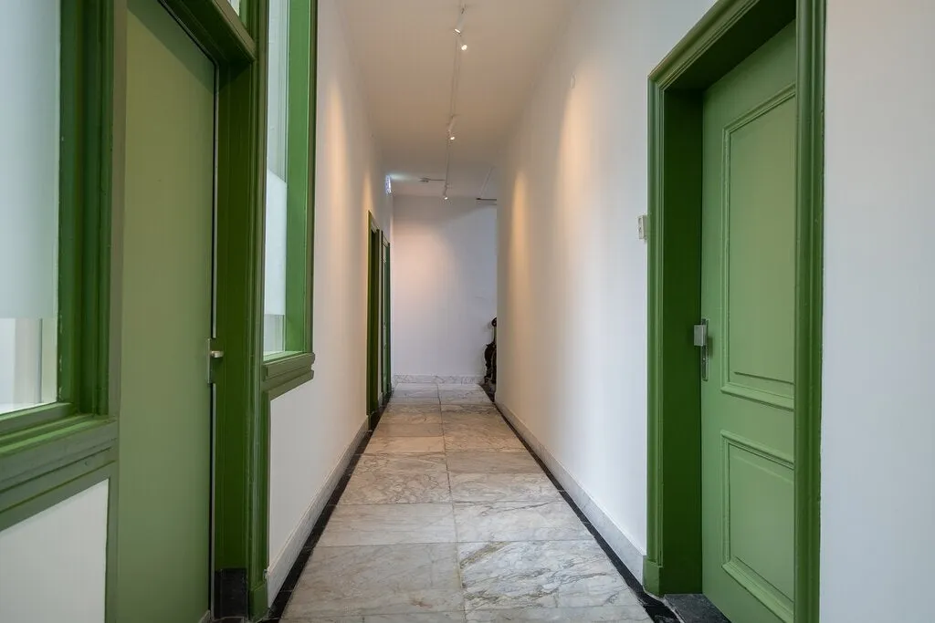 Hallway - Charming House with Garage in Leiden