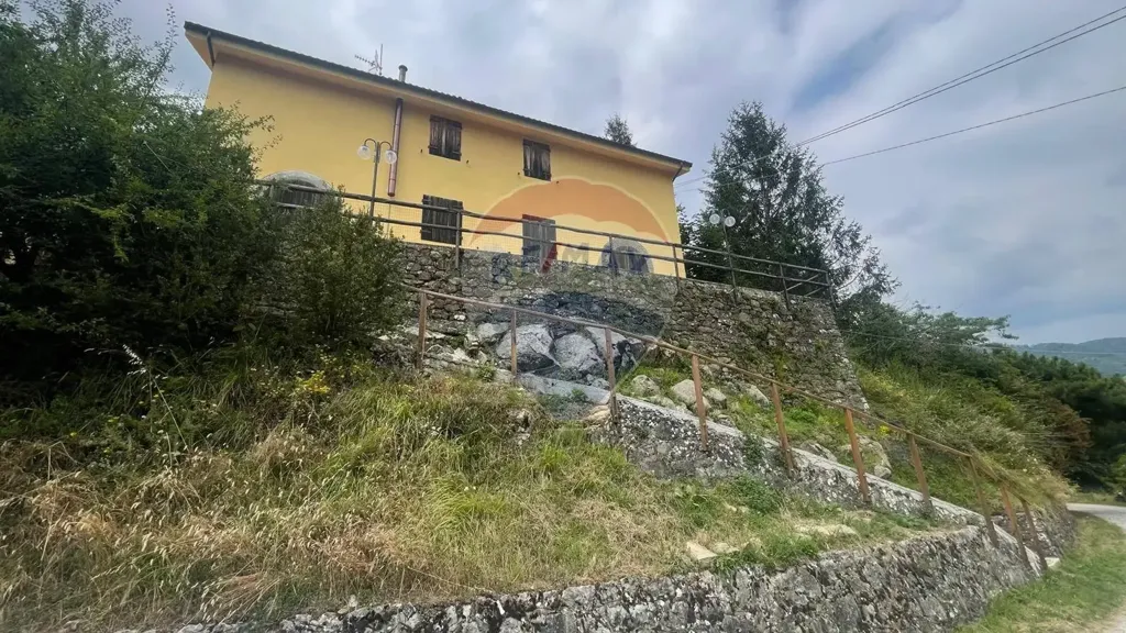 Välivaade - Rustic Bifamily Villa with Panoramic View in Crasciana