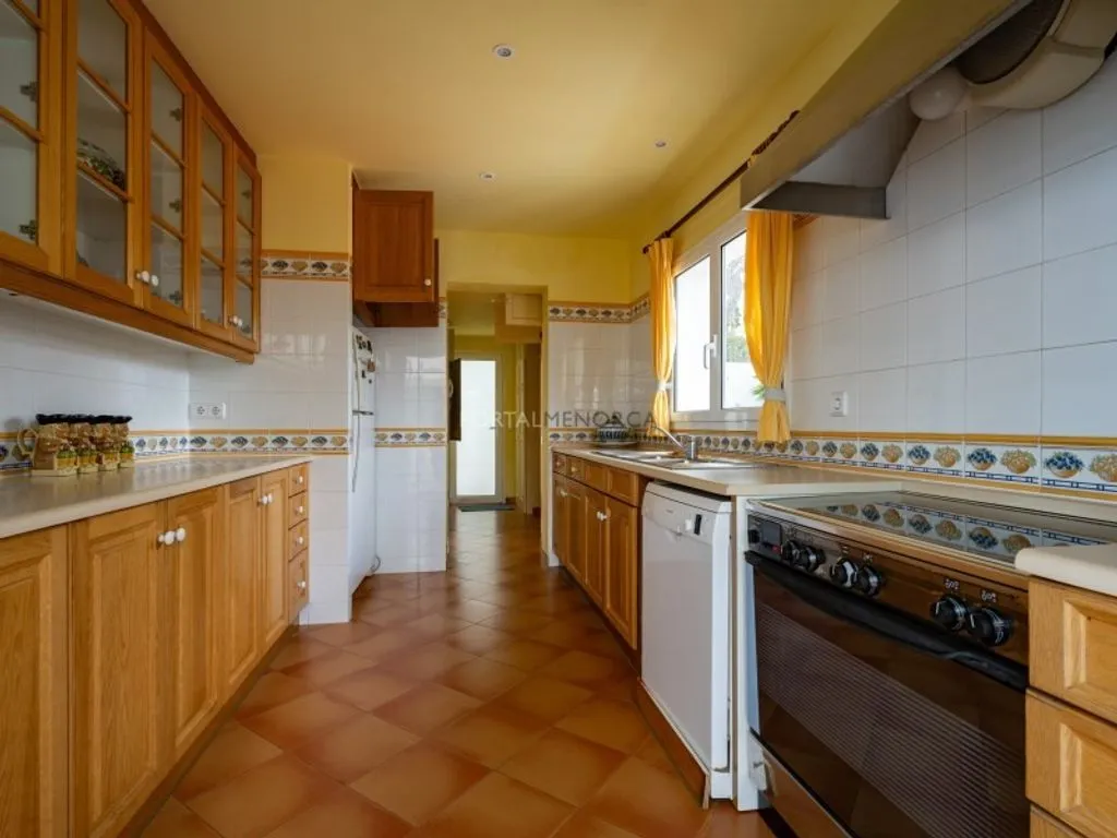 Köök - Chalet with Jetty in Cala Llonga, Mahón
