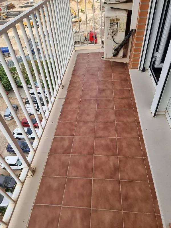 balcony