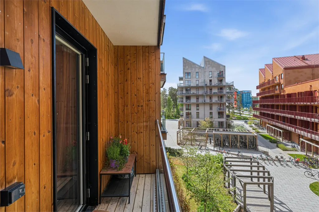 Balcony - Modern Flat with Balcony in Rosendal