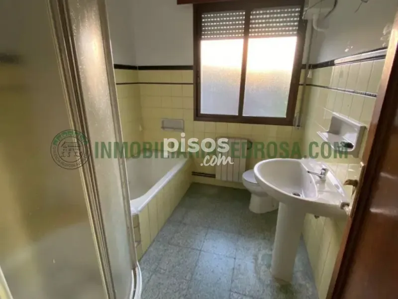 Salles de bain - Spacious House with Large Garden in Seixo