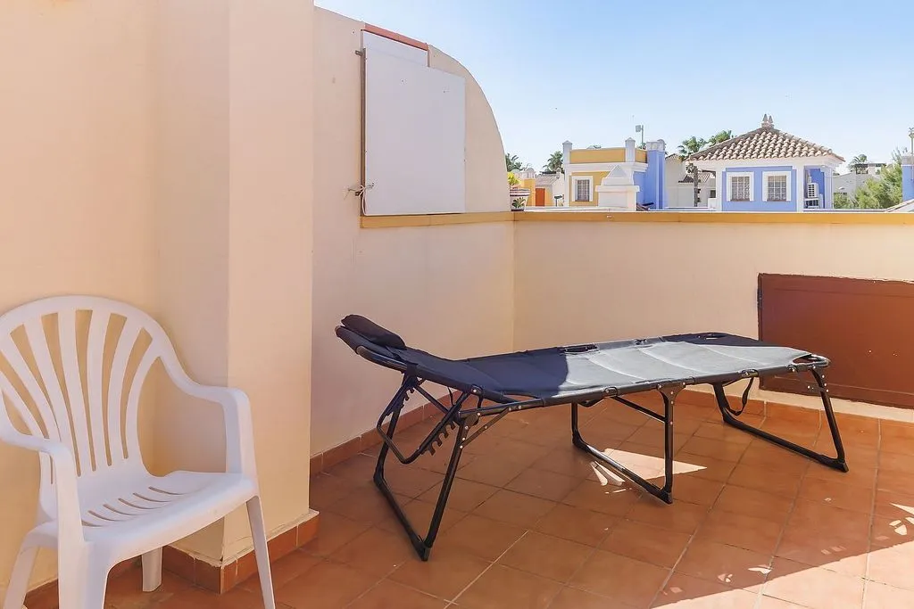 Rõdu - Terraced House with Pool in Señorío de Roda