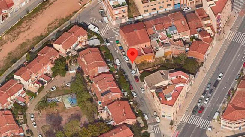 Irregular Plot in Central Sabadell