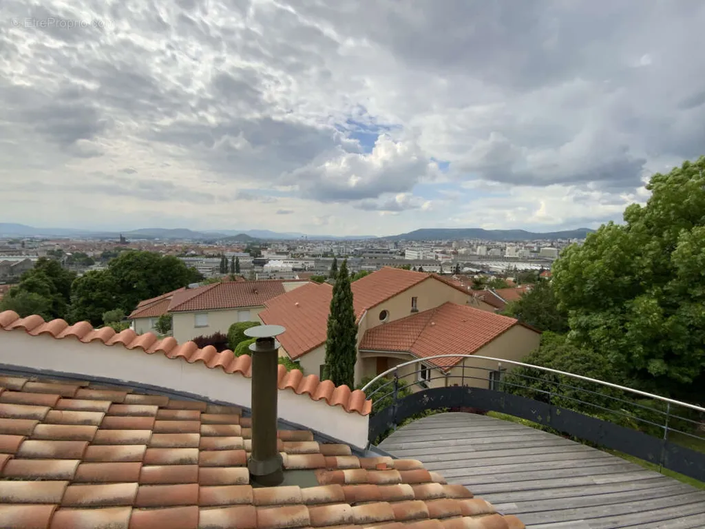 Terrazza - Villa with Pool and Double Garage in Clermont-Chanteranne