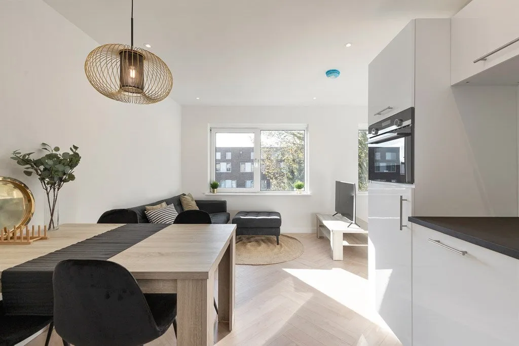 Salle à manger - Apartment with Large Living Room on Oostelijke Handelskade, Amsterdam