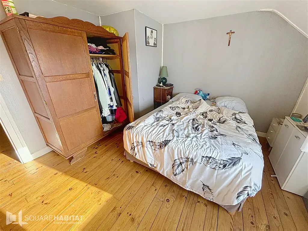 4-toaline maja asukohas Plerin
