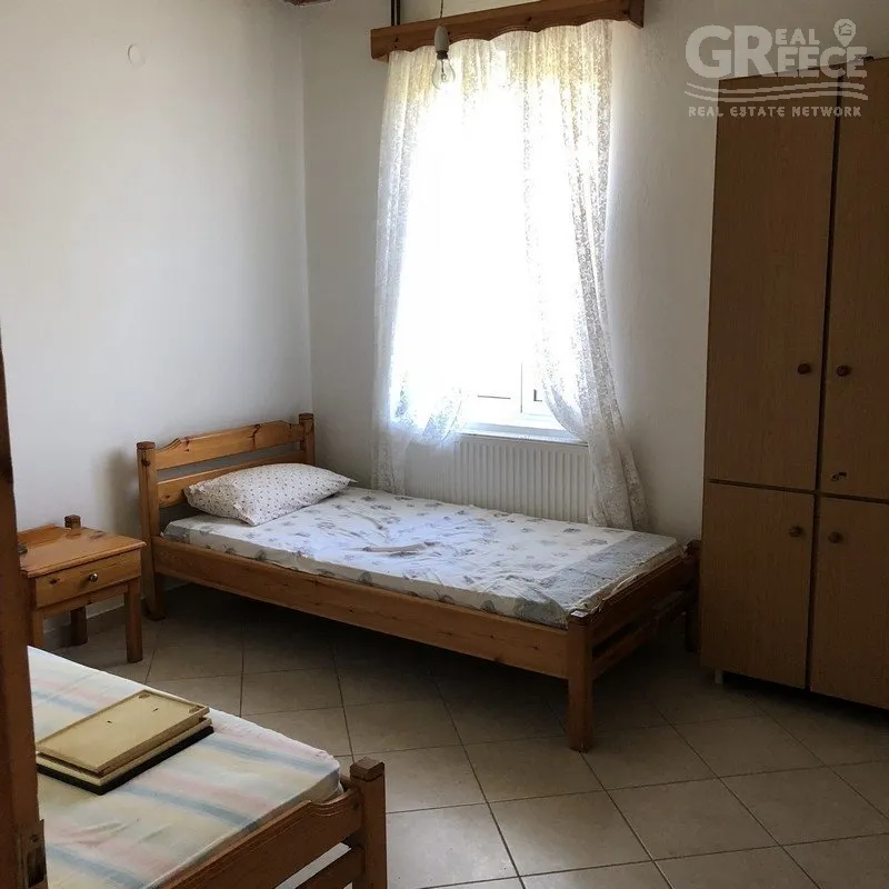 Chambres - Two-Storey House with Mountain View in Pyrgos, Samos